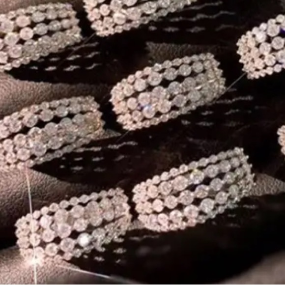 Moissanite Dimond Multi Row Ring Silver Plated Hallow Band SZ 10 NEW IN BOX - Picture 9 of 10